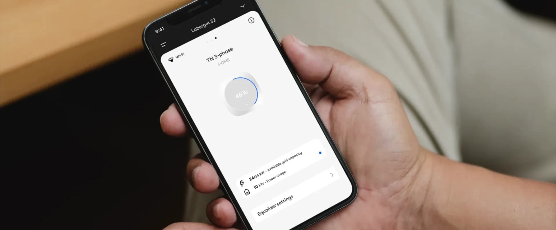 Skjermbilde av app for energistyring og smartstyring